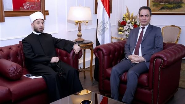 وزير الأوقاف ورئيس