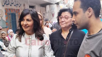 وصول محافظ القاهرة ونبيلة مكرم لحضور أكبر مائدة إفطار جماعي في المطرية | بث مباشر