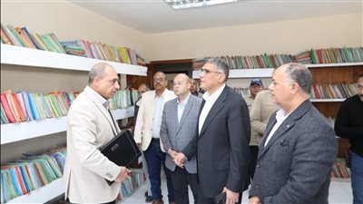 بعد نشر القاهرة 24 عن تراجع الخدمات.. محافظ الجيزة يجري جولة لرصد السلبيات بكرداسة| صور