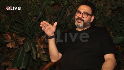 أكرم حسني عن فيلم زوجة رجل مش مهم: مختلف عن عمل الراحل أحمد زكي