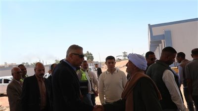 محافظ أسوان يشدد على سرعة إنجاز مشروع مجمع المواقف الشرقي بكوم أمبو ضمن مبادرة حياة كريمة