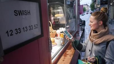 الكاش هو الحل.. دول شمال أوروبا ترى أن المحافظ وطرق الدفع الإلكترونية تهدد أمنها القومي