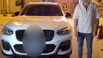 القبض على طالب أصدر أصواتا مزعجة من سيارته بالقاهرة الجديدة