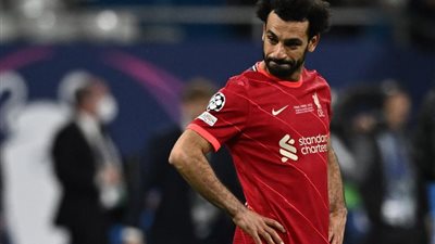 بعد الانتقادات.. تاريخ محمد صلاح السلبي في النهائيات مع ليفربول ومنتخب مصر