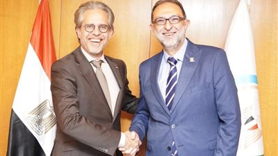 رئيس سلامة الغذاء يبحث مع الملحق الزراعي بسفارة هولندا سبل تعزيز التعاون بين البلدين