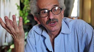 آخر تطورات الحالة الصحية للروائي صنع الله إبراهيم