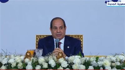 الرئيس السيسي: كل ما الظروف كانت صعبة بنشتغل أكتر.. وربنا مش بيضيع العمل المخلص