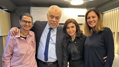 روجينا تنتهي من تصوير مسلسل حسبة عمري.. واحتفال خاص يجمع فريق العمل