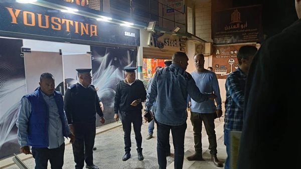 غلق وتشميع مقاهي