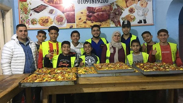 فريق عمل مطبخ الخير