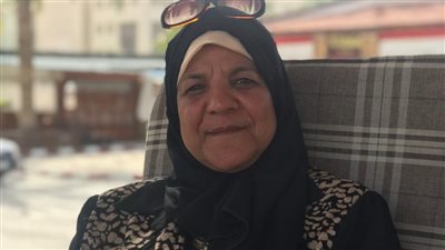 الأم المثالية بالفيوم: فخورة بتكريمي بعد رحلة كفاح طويلة لتربية أبنائي وتعليمهم