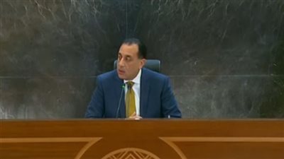 بقرار جمهوري.. الحكومة تجيز مد خدمة المعلمين لمدة 3 سنوات بعد المعاش