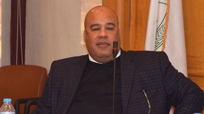 مصدر: التحفظ على أيمن العشري بالسعودية بسبب فواتير وقضية منذ 2016