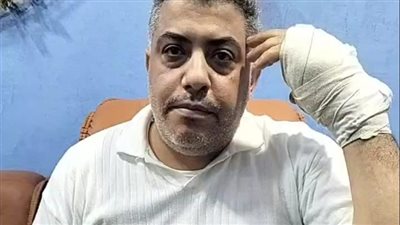 التعدي على مدير مركز صيانة ونجله بسبب خلافات قديمة بالخانكة.. والمجني عليه: استنونا بعد الفطار| بث مباشر