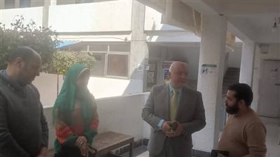 وكيل وزارة الصحة بالقليوبية يحيل المقصرين بإدارة بنها للتحقيق