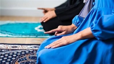 كيفية صلاة التهجد في البيت للمرأة.. شرط واحد للمتزوجة وطريقتان للوتر 