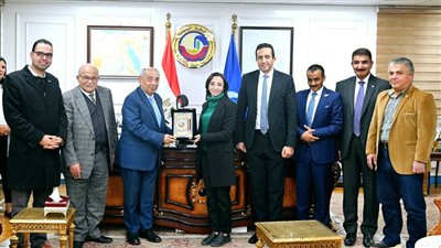 محافظ البحيرة تستقبل نقيب المهندسين لتدشين ووضع حجر الأساس لنادي المهندسين 