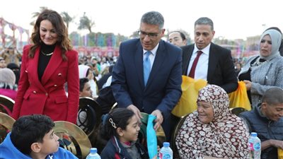 محافظ الجيزة يشهد حفل إفطار جماعي مع 4 آلاف طالب من ذوي الهمم والأيتام وأسرهم
