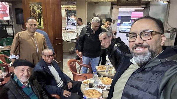 إفطار الفنان عبد