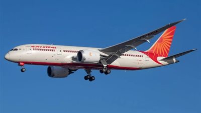 في ظروف غامضة.. العثور على راكب ميتًا على متن طائرة هندية 