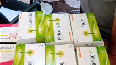 جمارك نويبع تحبط محاولة تهريب كمية أدوية وعدد من الساعات