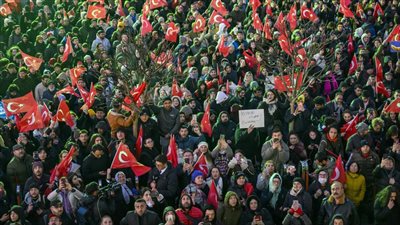 السلطات التركية تعلن عن اعتقال مئات الأشخاص بعد مظاهرات إسطنبول