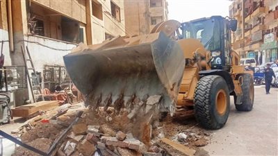 تكثيف جهود النظافة ورفع الإشغالات بمراكز أسوان استعدادا لاستقبال عيد الفطر 