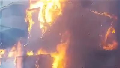 بسبب ماس كهربائي.. حريق يلتهم مائدة إفطار جماعي وسيارتي ملاكي بطنطا