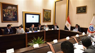 وزير الصحة يعقد اجتماعا بشأن مشروع إنشاء شبكة وطنية متكاملة للباثولوجيا الرقمية
