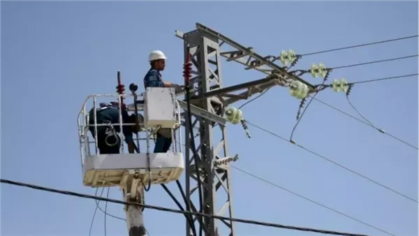 فصل التيار الكهربائي