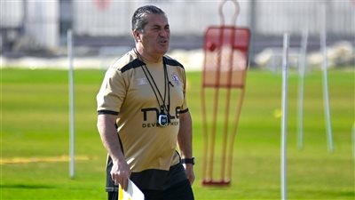 بيسيرو للاعبي الزمالك: عليكم التركيز والعمل على تحقيق نتيجة إيجابية أمام ستيلينبوش