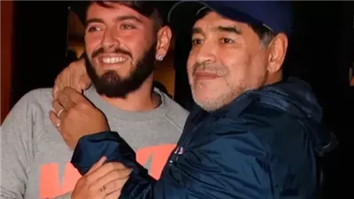 قتلوه وسرقوا أمواله.. نجل مارادونا يتحدث عن المحاكمة بشأن وفاة والده