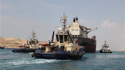 قناة السويس تؤكد حرصها على تعزيز علاقات الشراكة مع الخطوط الملاحية الكبرى