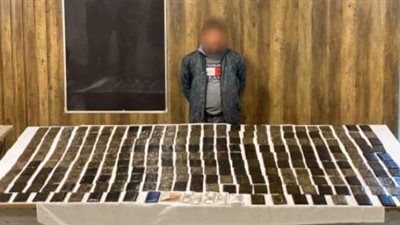 القبض على عنصر إجرامي بحوزته 25 كجم حشيش بالسويس 