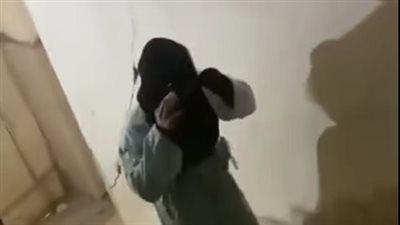 هربوا لما شافوا صاحب البيت.. فحص تداول فيديو لسيدة منتقبة تحاول سرقة منزل بمساعدة سائق توكتوك| صور 