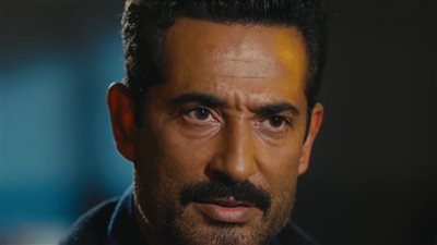 سيد الناس الحلقة 25| كشف هوية والدة عمرو سعد الحقيقية.. وحبس ملك زاهر بتهمة قتل نجله