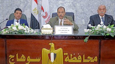 محافظة سوهاج تبحث الاستعدادات لاستقبال عيد الفطر المبارك