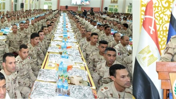 وزير الدفاع والإنتاج