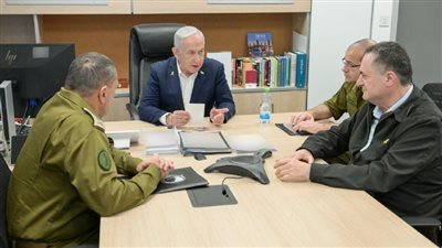 100 مواطن غادروا أمس.. إعلام عبري في تصريحات استفزازية: بدأنا تهجير الفلسطينيين إلى إندونيسيا