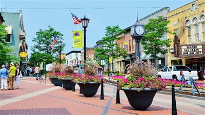 مدينة أمريكية تعرض 20 ألف دولار مكافأة للعيش فيها والعمل كضابط شرطة.. ما القصة؟