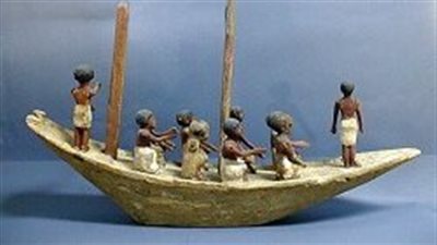 نقلت الحجارة المستخدمة في بناء الأهرام.. تعرف على أهمية القوارب بمصر القديمة
