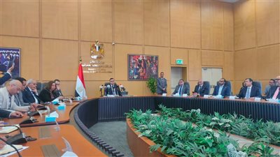 وزير الإسكان: عودة الشراكة مع القطاع الخاص لتنفيذ وحدات لمحدودي الدخل