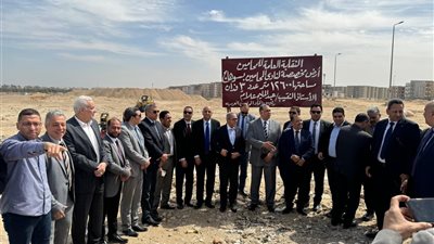 نقابة المحامين تسلم أرض نادي سوهاج للشركة المنفذة للبدء في الإنشاءات