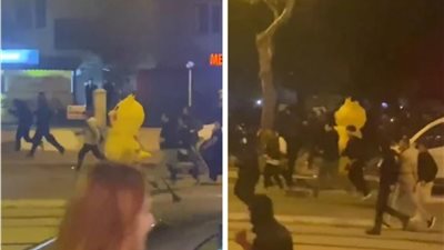 مرتديًا زي بوكيمون.. متظاهر بتركيا يتنكر في شخصية كرتونية ويثير سخرية السوشيال ميديا