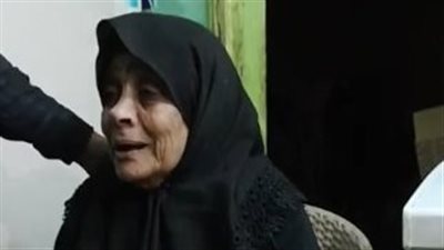 والدة إبراهيم الطوخي: عمره ما زعلني ومسبنيش من يوم ما أبوه توفى