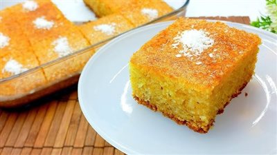 طريقة عمل الرواني بالبسبوسة.. ألذ وأجمل كيكة هشة بالسميد