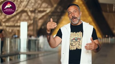 محمد خميس يقدم المصريون والعيد عبر صفحة مركز المعلومات ودعم اتخاذ القرار