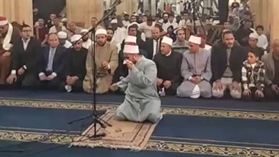 إقبال كبير للمصلين على الجامع الأزهر استعدادا لأداء صلاة عيد الفطر | بث مباشر