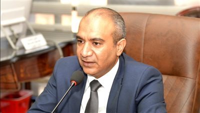 رحيل في بيت الله..القصة كاملة لوفاة سكرتير عام الدقهلية أثناء صلاة العيد