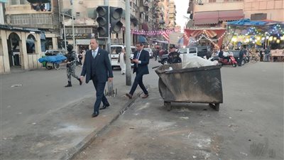 استجابة لـ القاهرة 24.. محافظ بورسعيد يتابع رفع أكوام القمامة بالشوارع| صور 